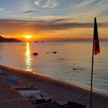Bed & Breakfast Sole Mare Giardini Naxos